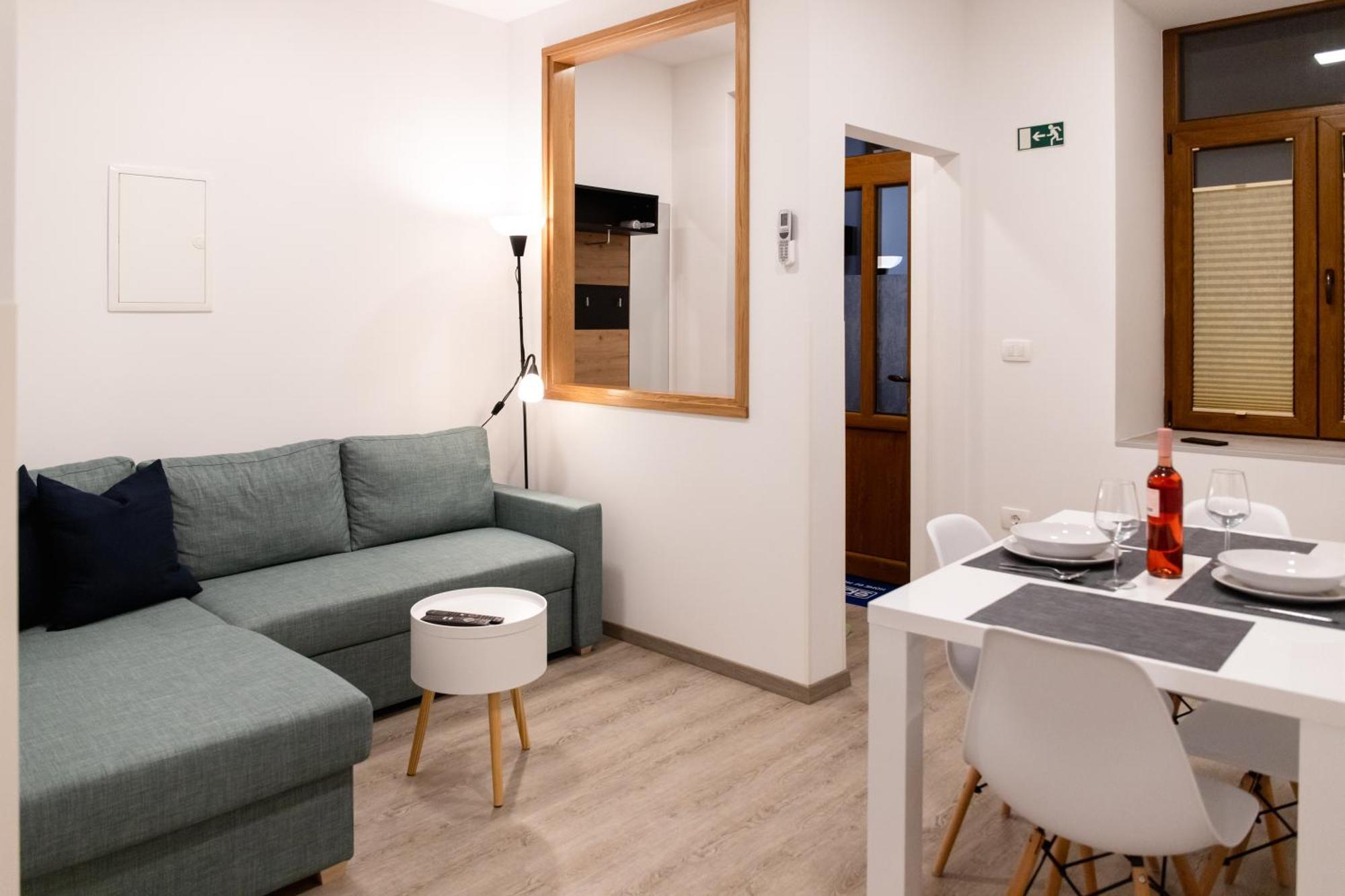 Oliver Street Apartment Vipava Εξωτερικό φωτογραφία