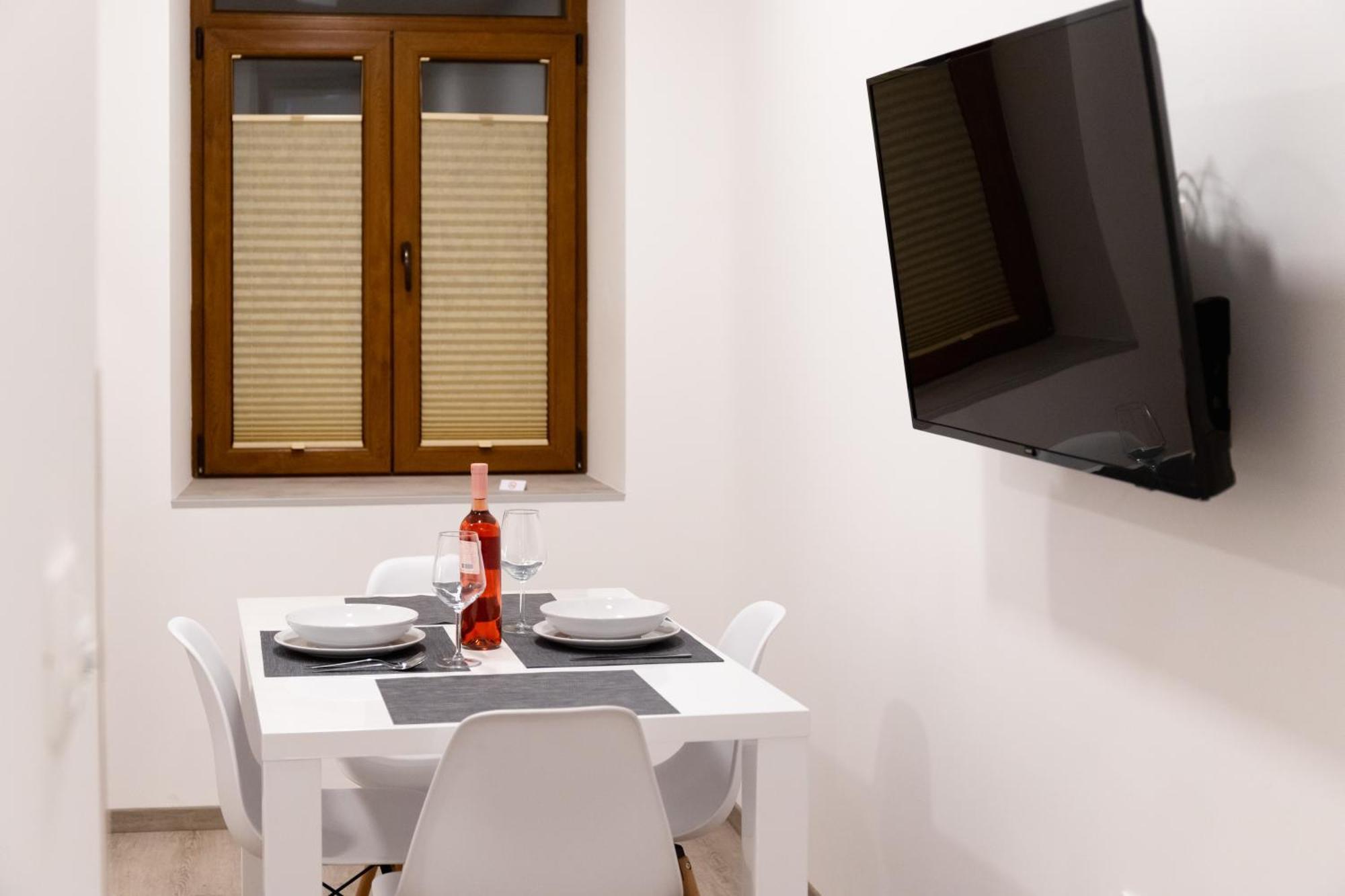 Oliver Street Apartment Vipava Εξωτερικό φωτογραφία