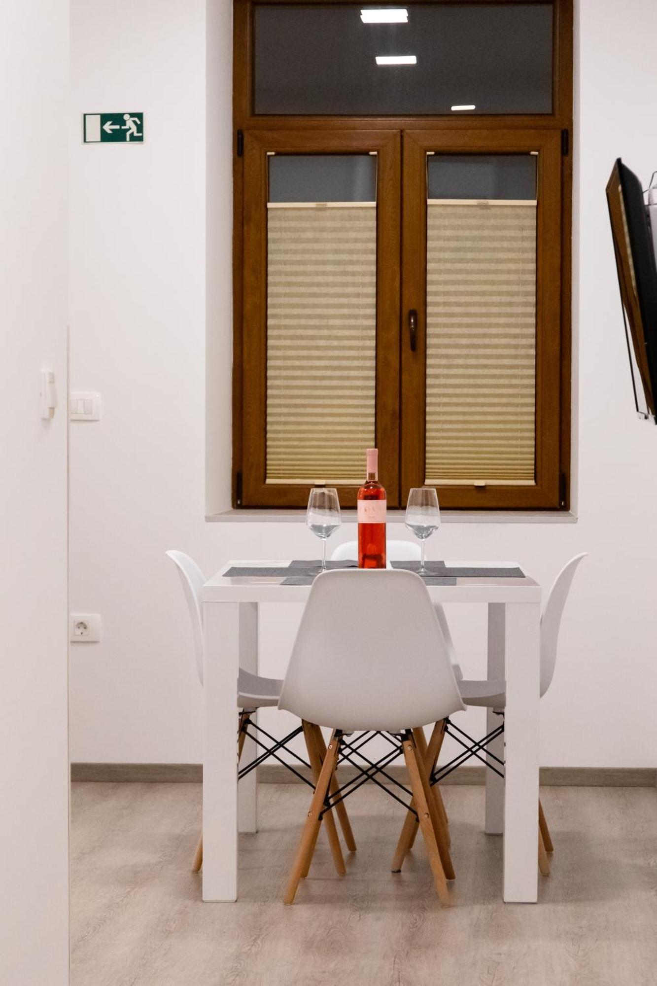 Oliver Street Apartment Vipava Εξωτερικό φωτογραφία